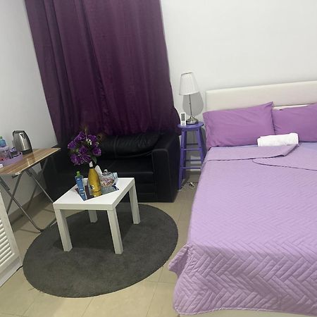Apartmán The Purple Place Abú Dhabí Exteriér fotografie