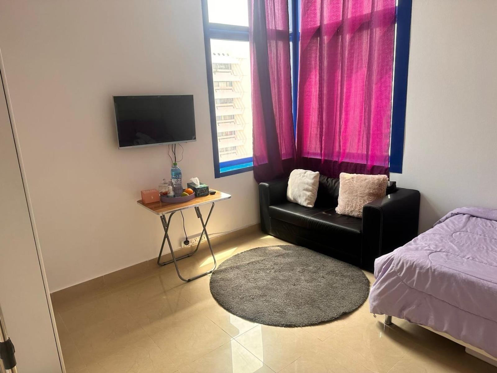 Apartmán The Purple Place Abú Dhabí Exteriér fotografie
